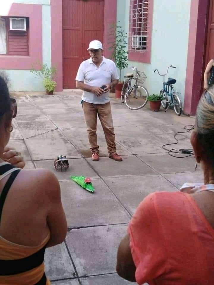 Jornada de la Robótica y la Electrónica en Matanzas