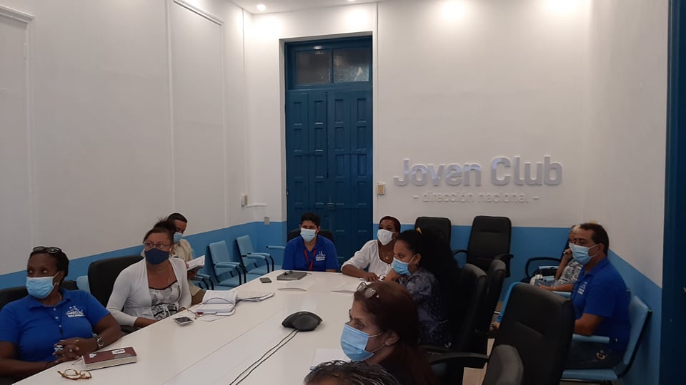 Asamblea de representantes en Joven Club