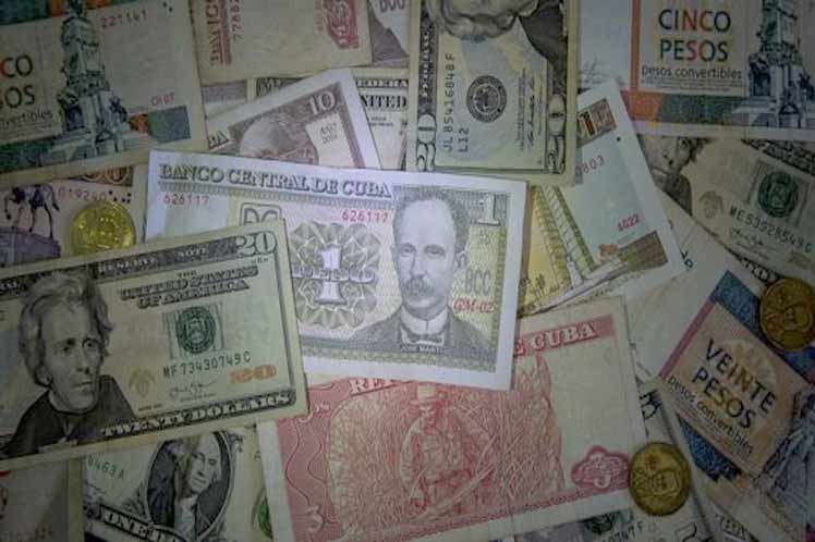 Gobierno cubano otorgará nuevo financiamiento salarial de 1 000 pesos a solicitud del trabajador