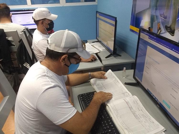 Apoyan los Joven Club de Bayamo y el Palacio de Computación la digitalización de las oficoda en el municipio