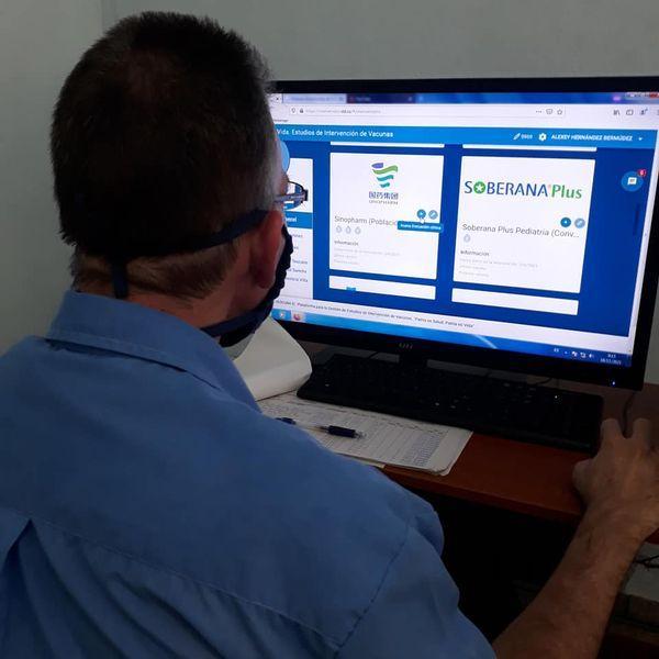 Marchando a paso constante, la digitalización de la vacunación por parte de los Joven Club de Computación y Electrónica de Villa Clara
