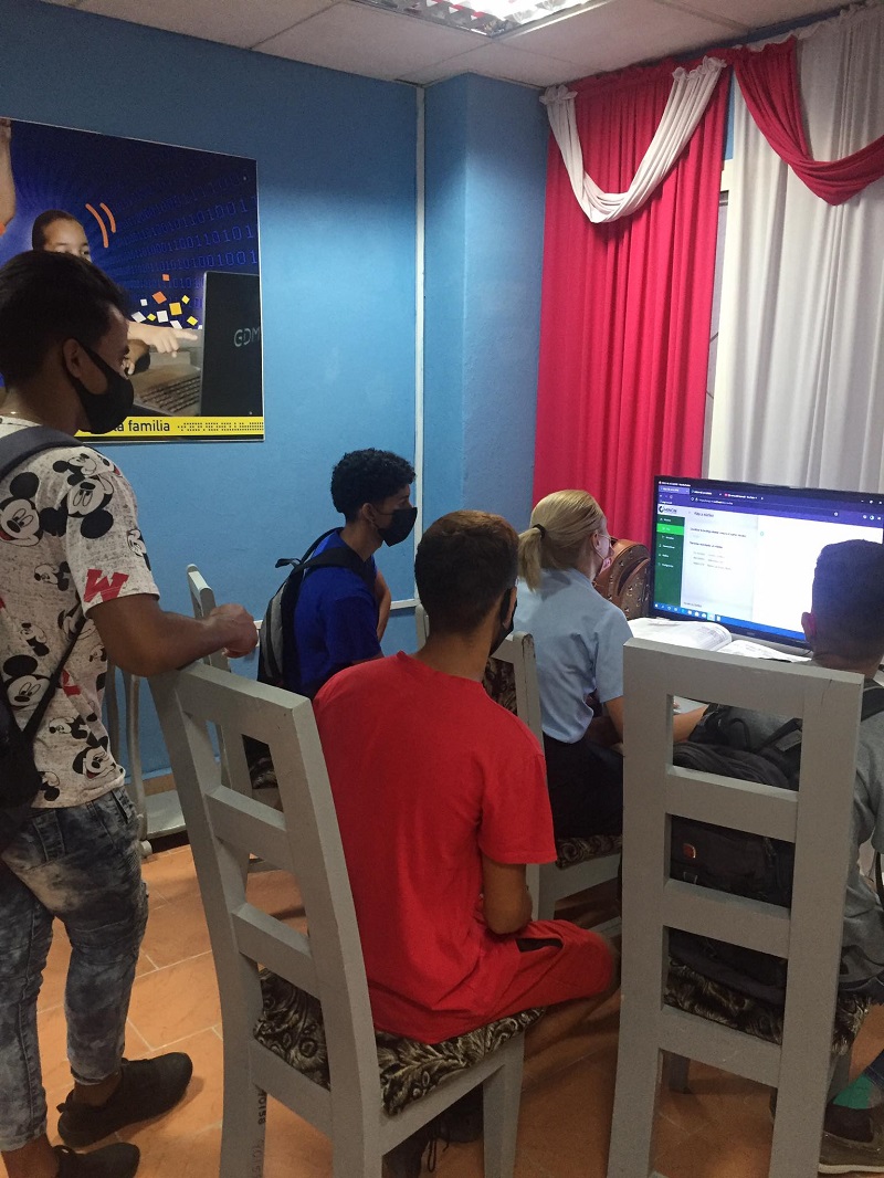 El Palacio de Computación en Granma acoge a estudiantes de Informática