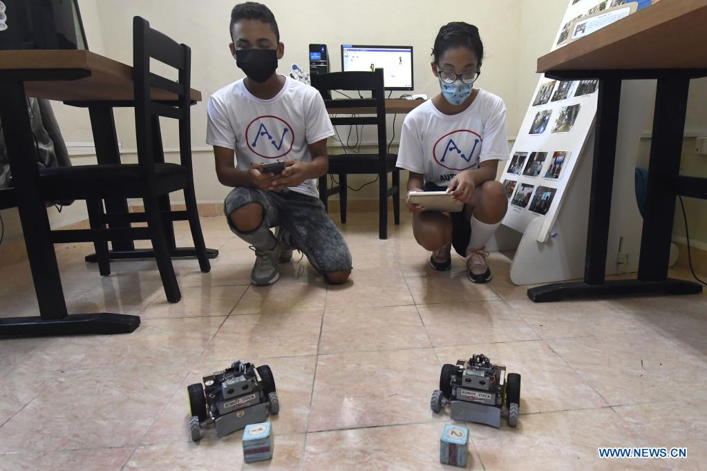 Cuba apuesta por el desarrollo de la robótica educativa desde la comunidad