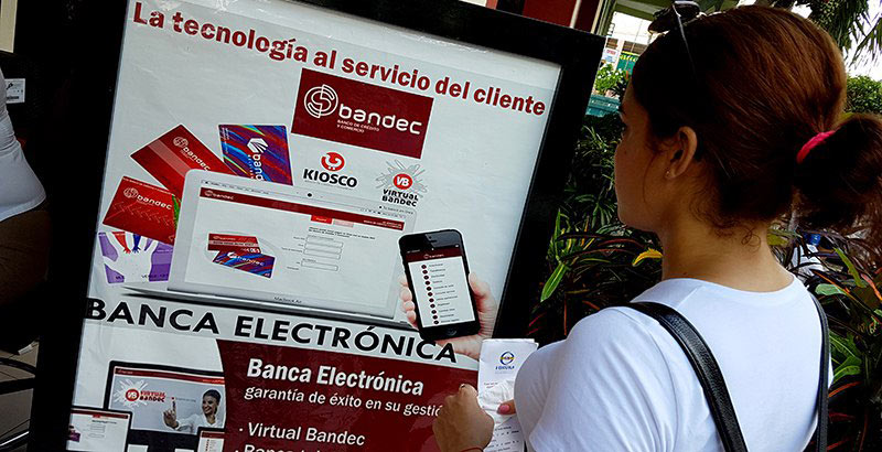 Potencia Bandec en Holguín el comercio electrónico