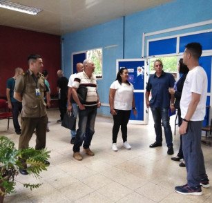 Visita de la Ministra de Comunicaciones Maira Arevich Marín la dirección provincial de Joven Club en Camagüey