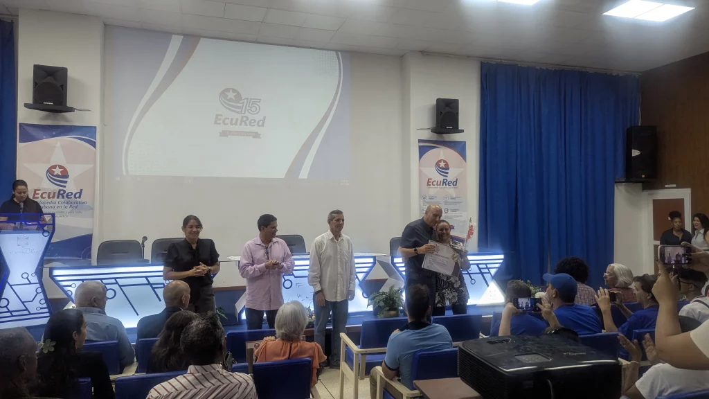 EcuRed: 15 años de soberanía del conocimiento digital en Cuba – La Enciclopedia Colaborativa Cubana